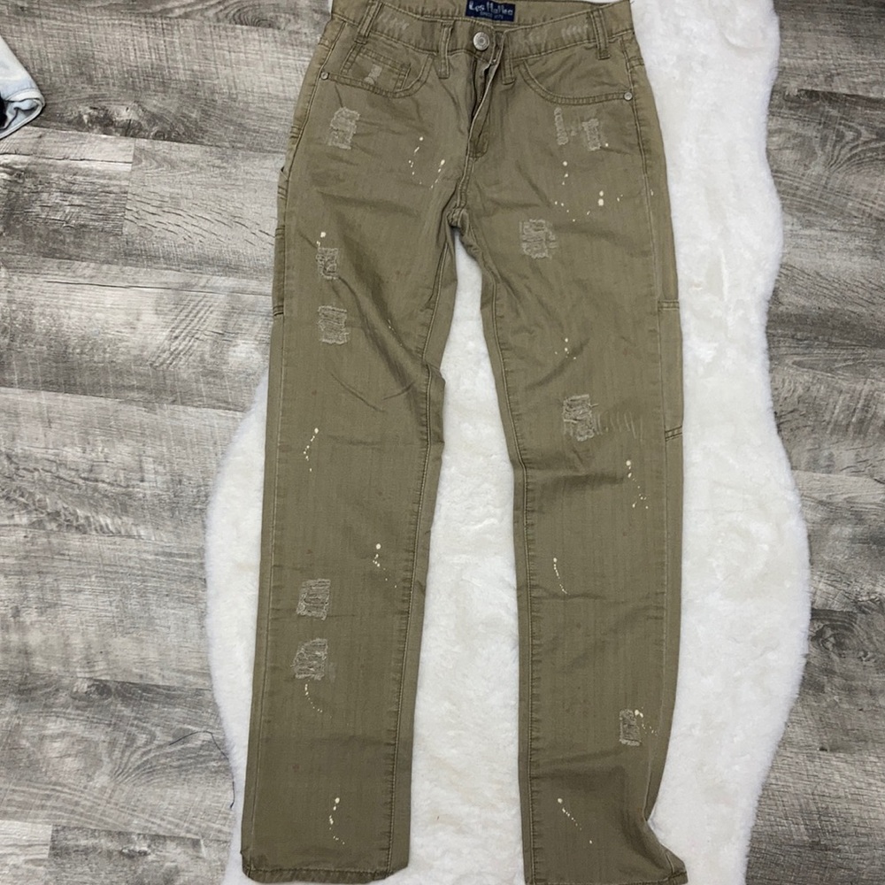Distressed pants/jeans